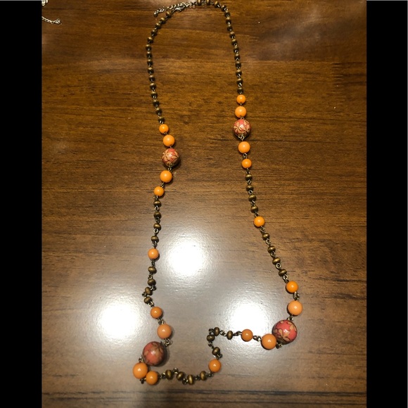 Orange pearl necklace - Picture 2 of 3